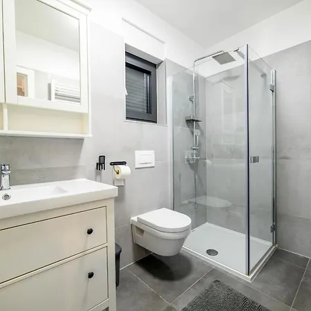 Lejlighed Ledunis Šibenik