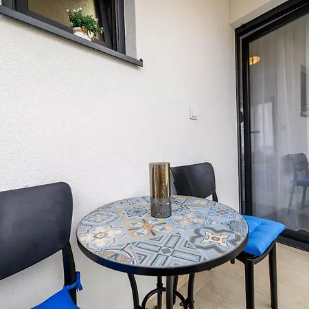 Lejlighed Ledunis Šibenik